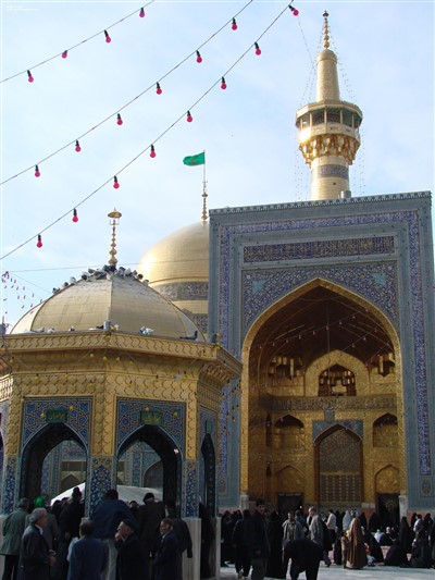 حرم مطهر و ضریح امام رضا علیه السلام